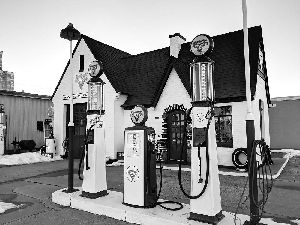 Conoco gas station