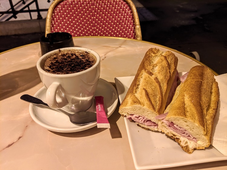 Ham baguette & hot chocolate in Paris