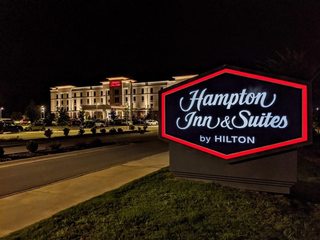 Hampton Inn & Suites Hilton Honors Hotel Sign Logo