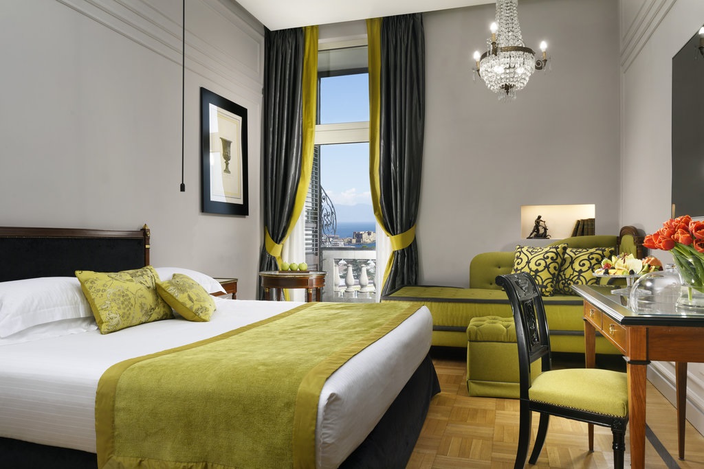 Grand Hotel Parker’s, Naples, Italy (Category 4)