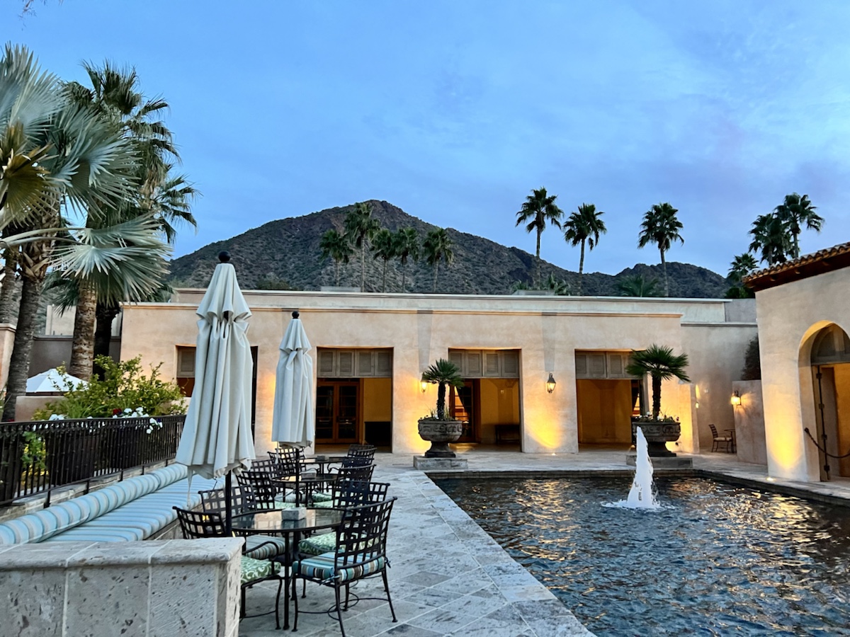 Hyatt's Royal Palm's Resort Scottsdale Fountain