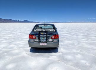 Car Bonneville Salt Flats Utah Gas