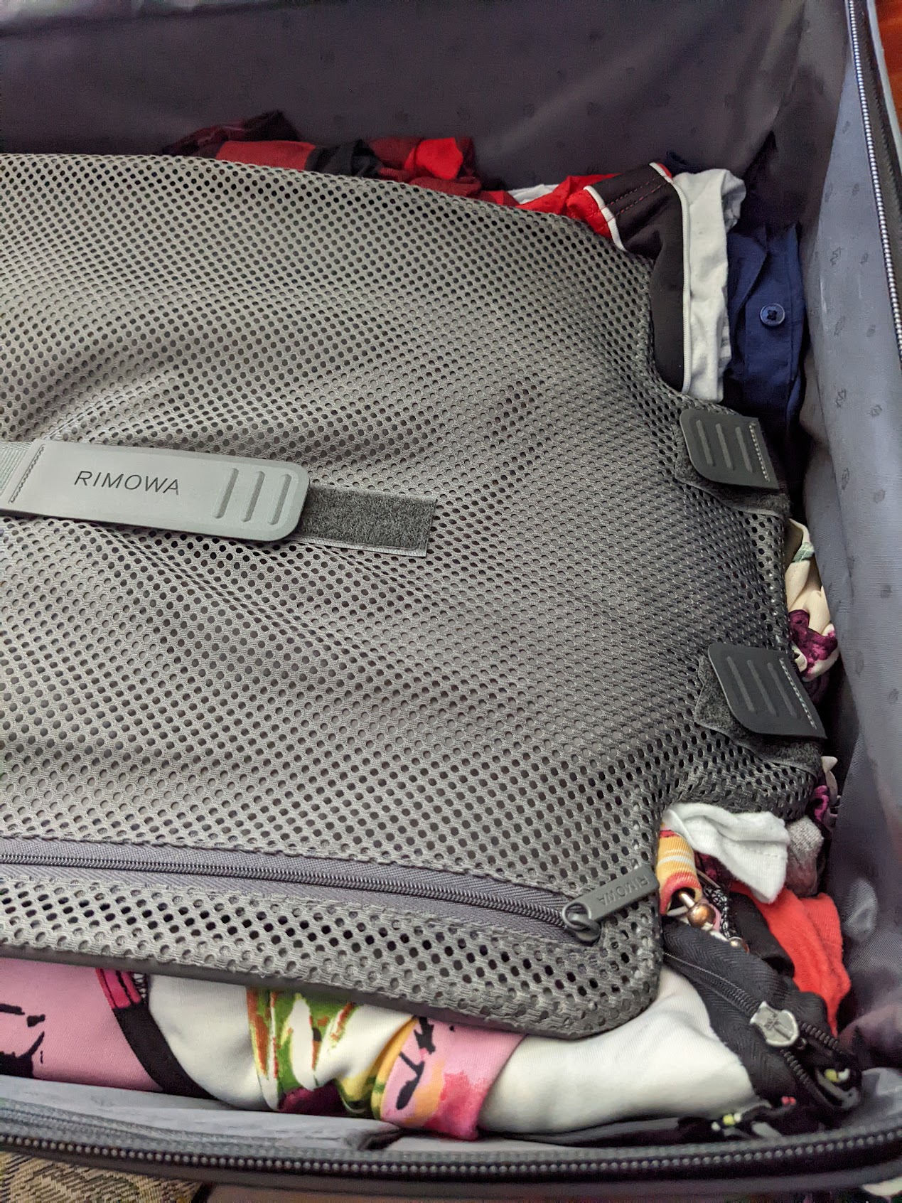 4K Review: Rimowa original Check-In L / how much damage did the