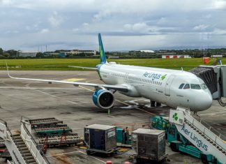 Aer Lingus Avios Airplane