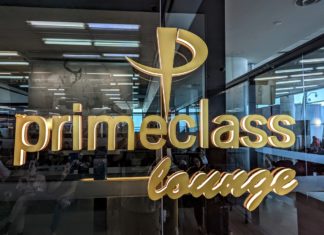 Primeclass Lounge entrance sign