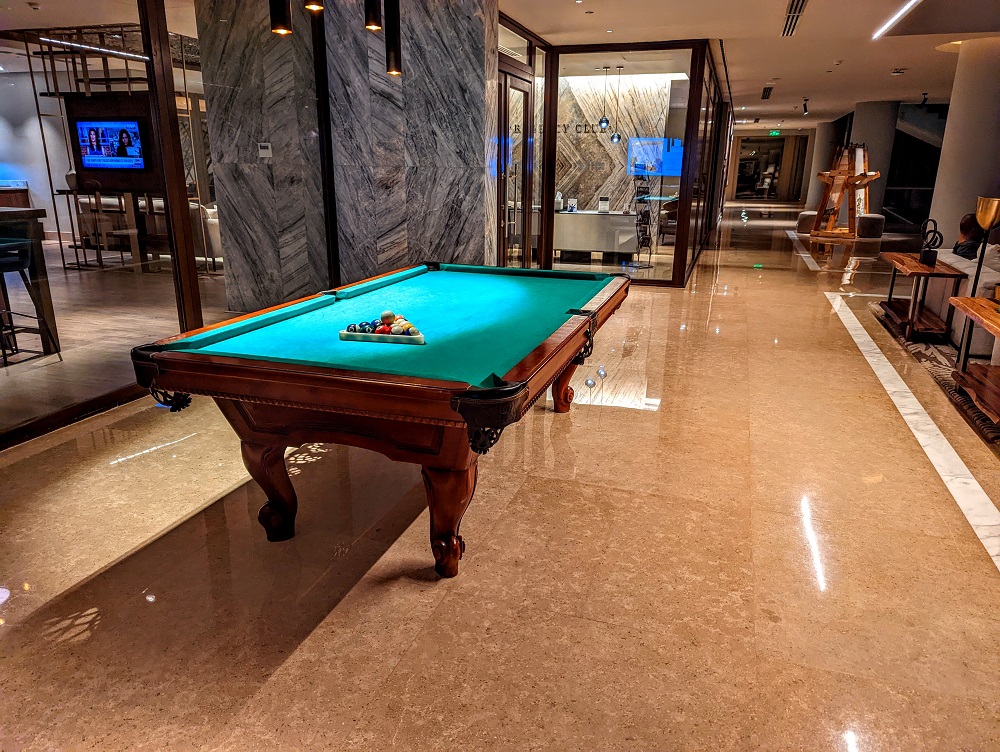 Hyatt Regency Cairo West - Pool table in the lobby area