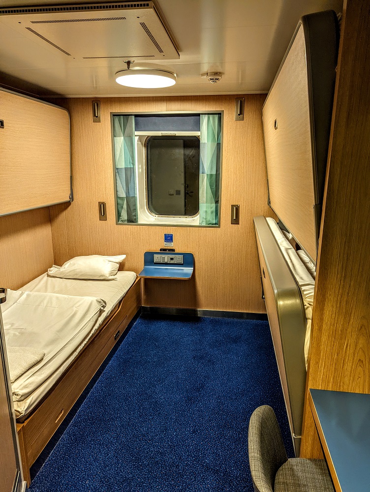 Stena Line ferry Liverpool-Belfast - Our cabin with four beds