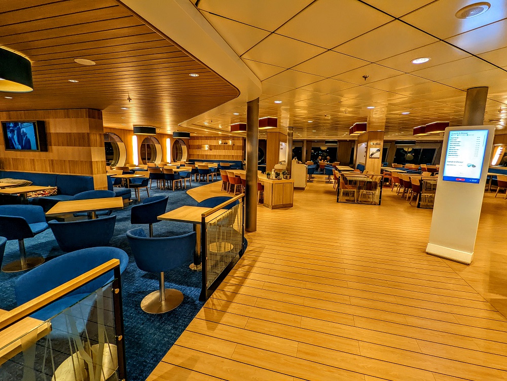 Stena Line ferry Liverpool-Belfast - Taste restaurant seating area