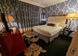 Kimpton Hotel Monaco Philadelphia Liberty Bell View Suite Bedroom