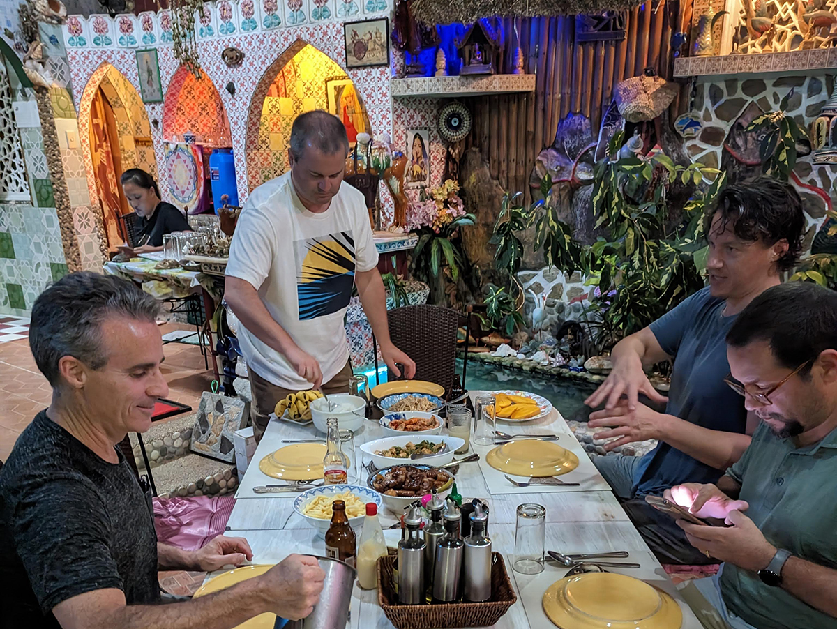 Group Hangouts at Airbnb in Philippines