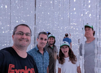 Frequent Miler Team loves TeamLabs Tokyo