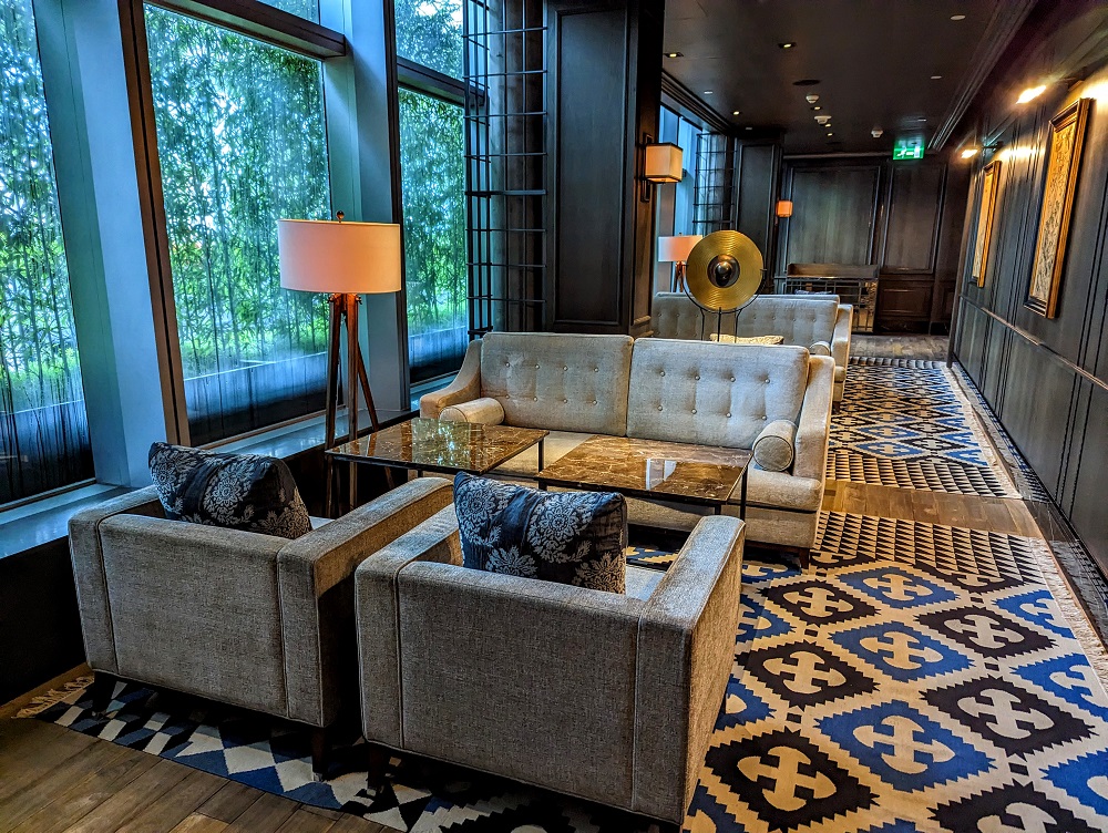 Grand Hyatt Macau - Club lounge seating
