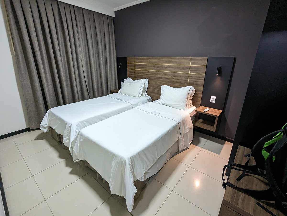 Twin beds at the Wyndham Golden Suites Foz do Iguacu