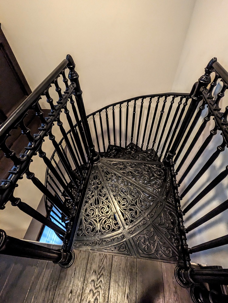 The Beekman, A Thompson Hotel In New York - Stairs down to lower level of fitness room