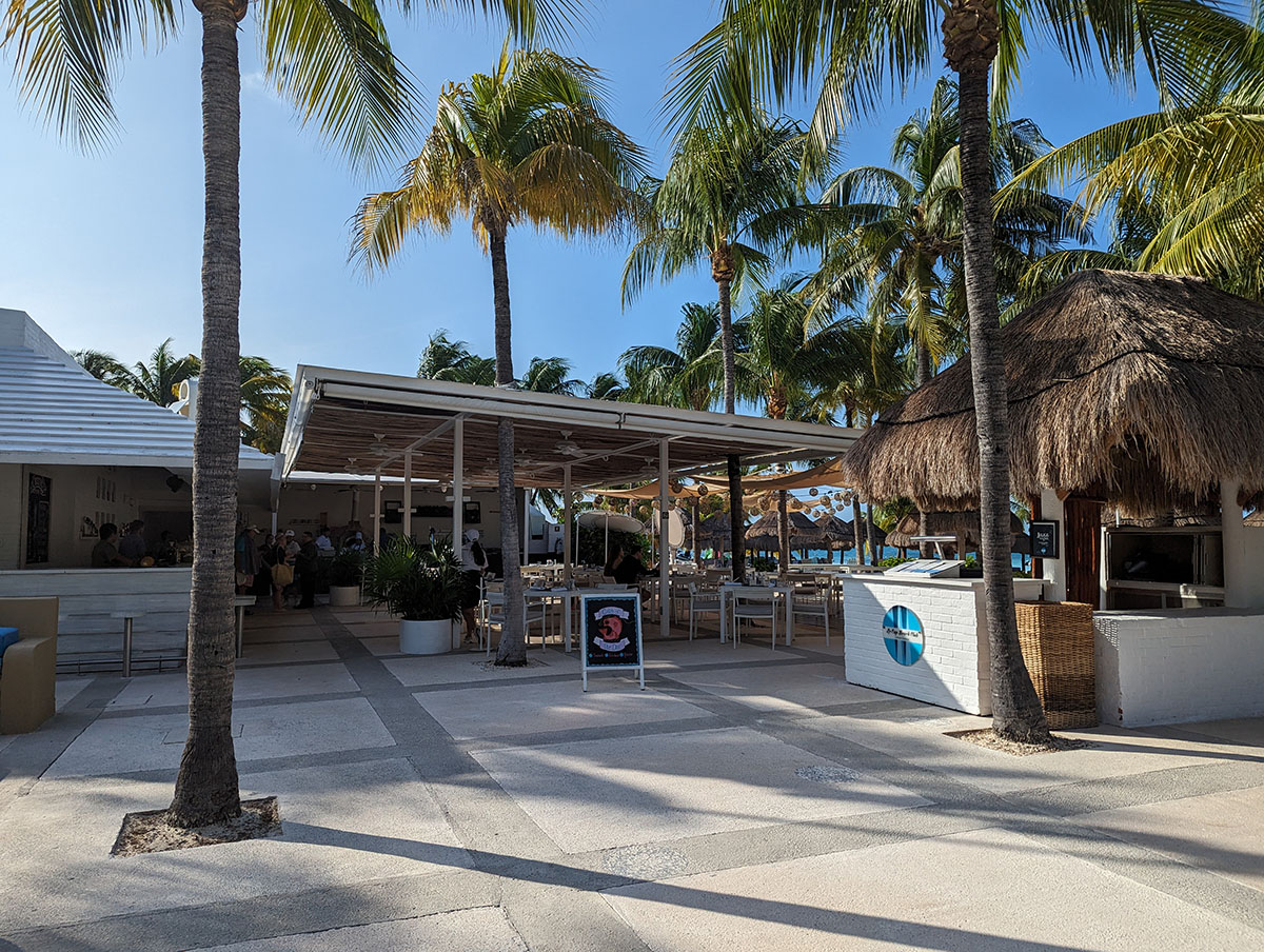 Intercontinental Cancun - Le Cap Beach Club