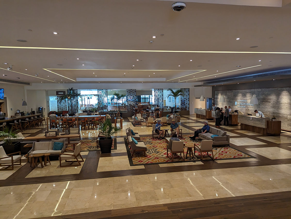 Intercontinental Cancun - lobby