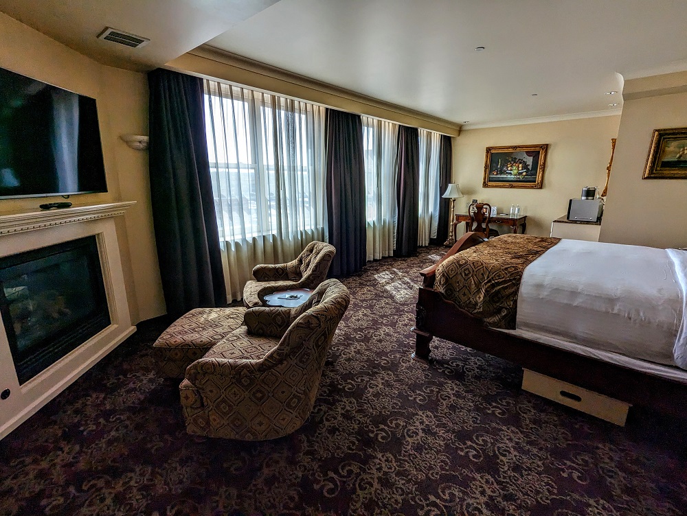 The Historic Davenport in Spokane, WA - Davenport Suite