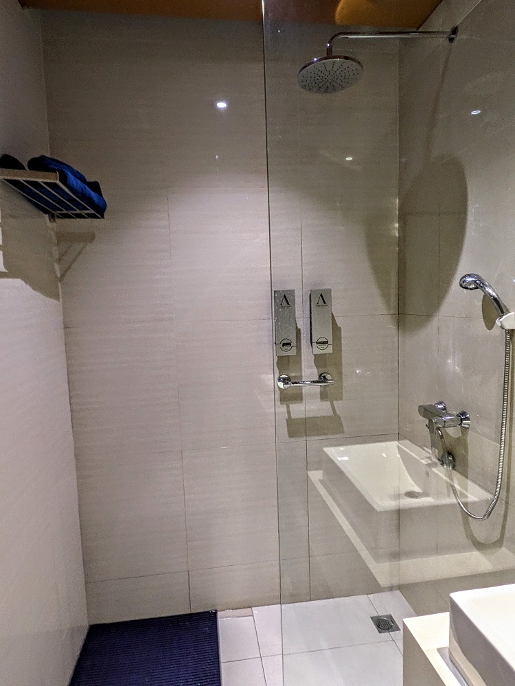 Shower room at the Ambassador Transit Lounge at Singapore Changi airport