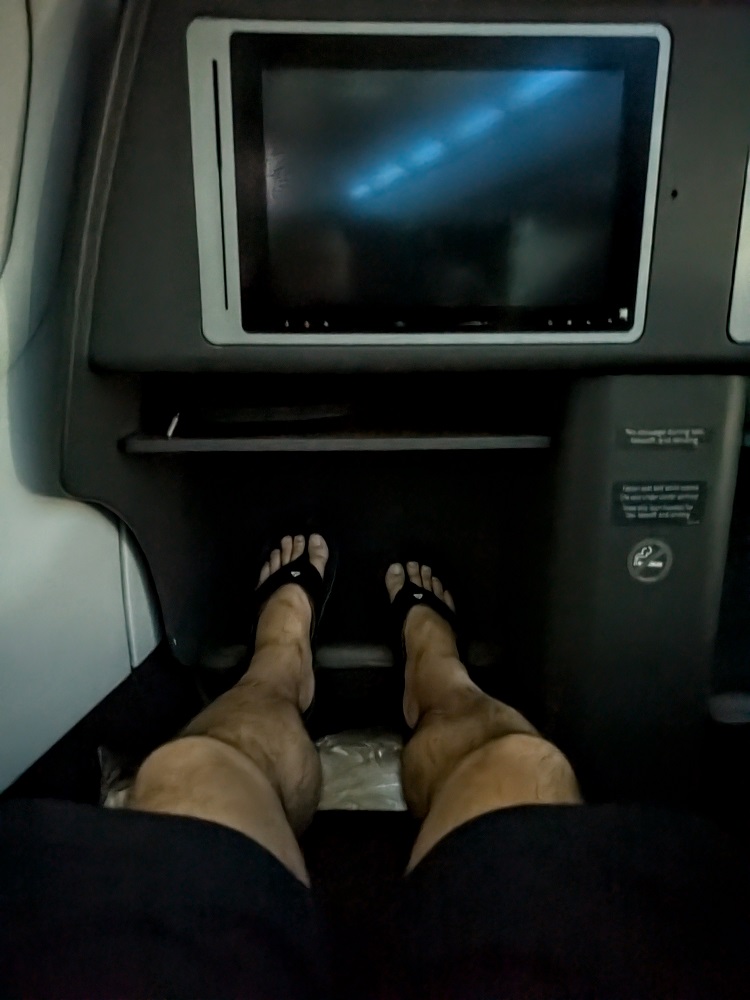 Stretching out in American Airlines business class from LAX-JFK