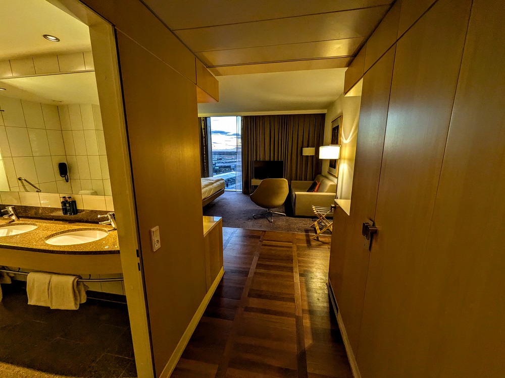 Clarion Hotel Copenhagen Airport - Room entrance