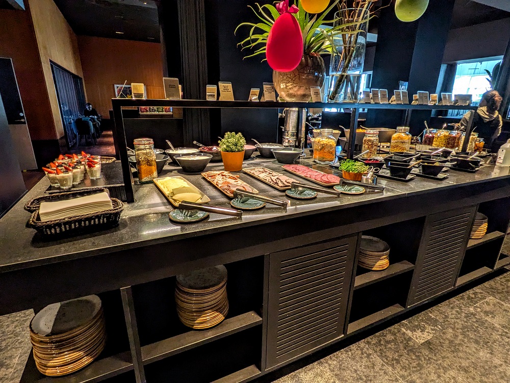 Clarion Hotel Copenhagen Airport breakfast - Cold cuts