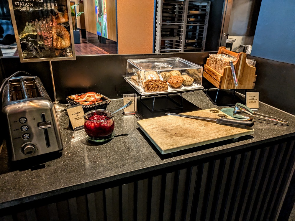Clarion Hotel Copenhagen Airport breakfast - Gluten-free options