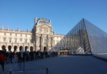 Louvre entry on free day