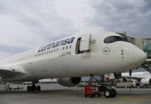 Lufthansa A350 Airplane