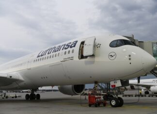 Lufthansa A350 Airplane