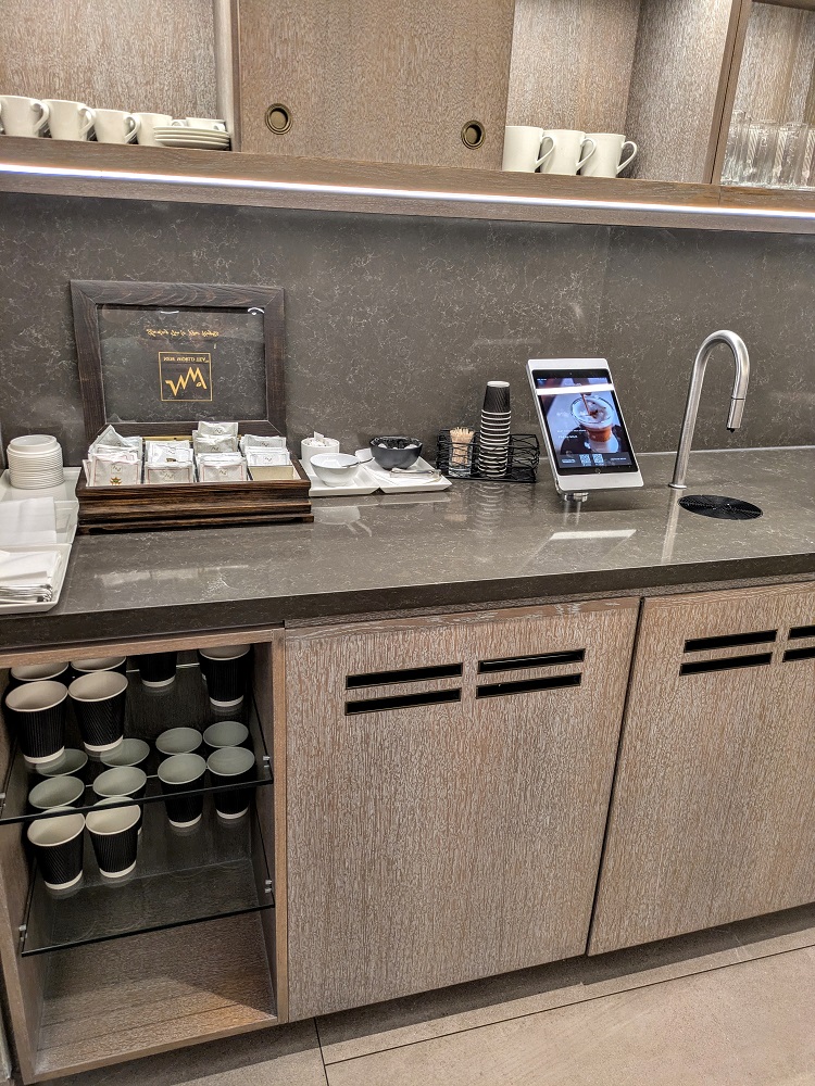 London Hilton on Park Lane - Executive lounge breakfast - Tea & coffee station (the faucet dispenses the drinks after selecting your drink on the tablet)