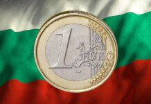 Bulgaria adopts the euro, drone deliveries on the Great Wall of China, 27 years traveling on foot, bring your ID to these 11 National Parks (Saturday Selection) bulgaria adopts euro