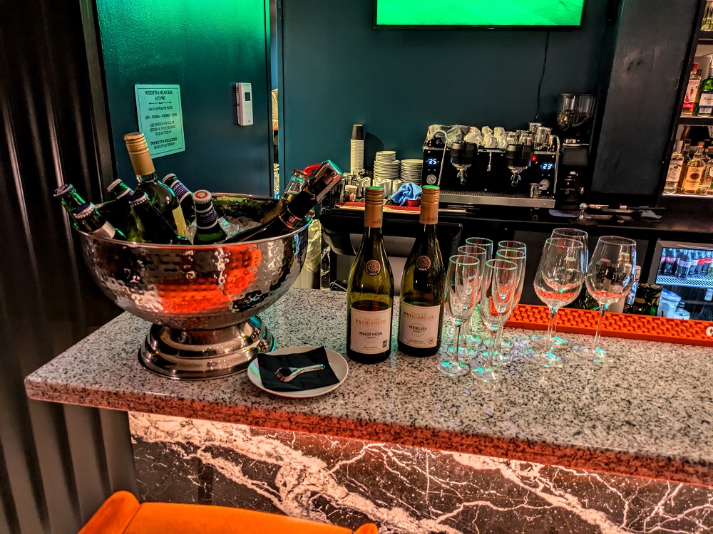 Hyatt House London Stratford - Globalist happy hour drinks - Sparkling, red, & white wine and beer