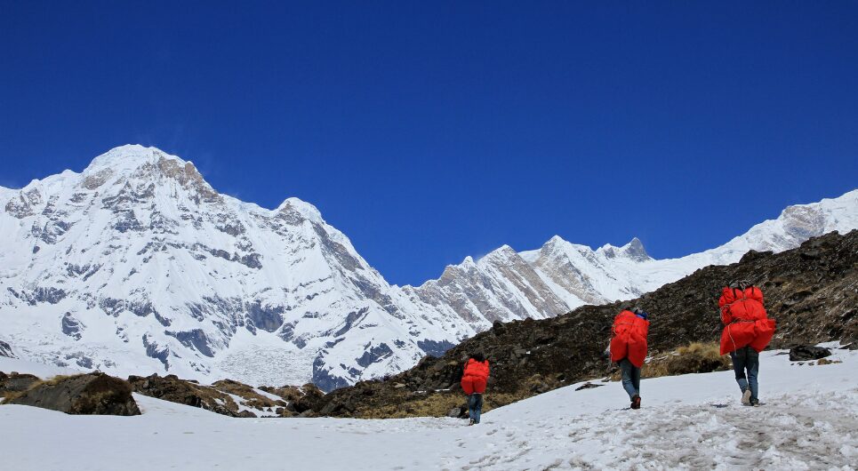 Nepal hikers