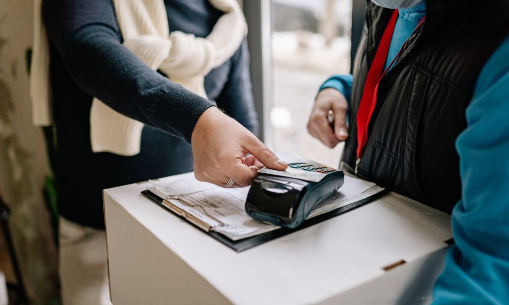 Credit card spend in-store shopping