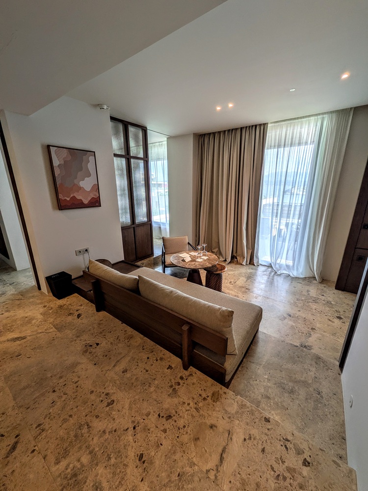 JW Marriott Crete Resort & Spa - Executive suite living room