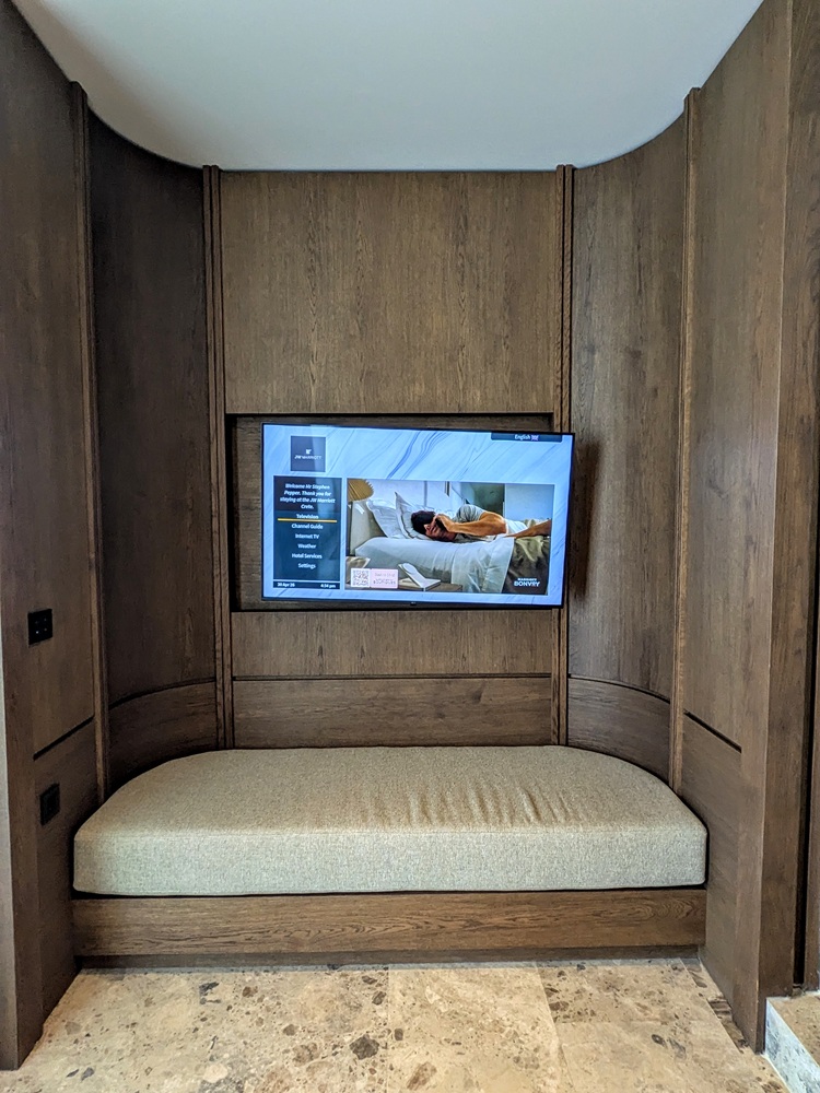 JW Marriott Crete Resort & Spa - Living room TV
