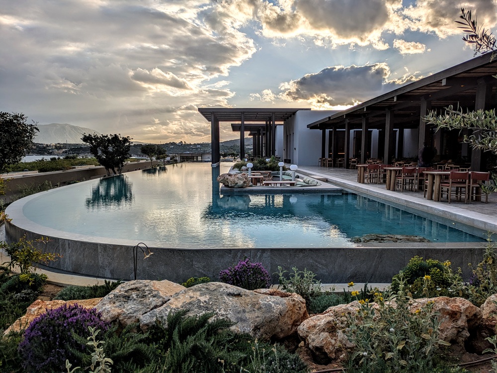 JW Marriott Crete Resort & Spa - Seating outside Fayi & Cuccagna restaurants