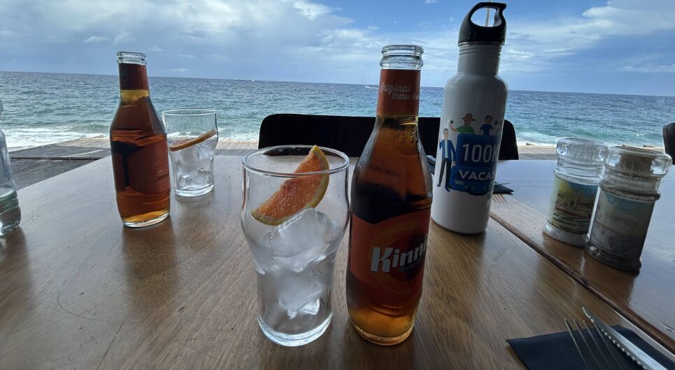 9 weird little habits I picked up from travels abroad (a Carrie commentary)