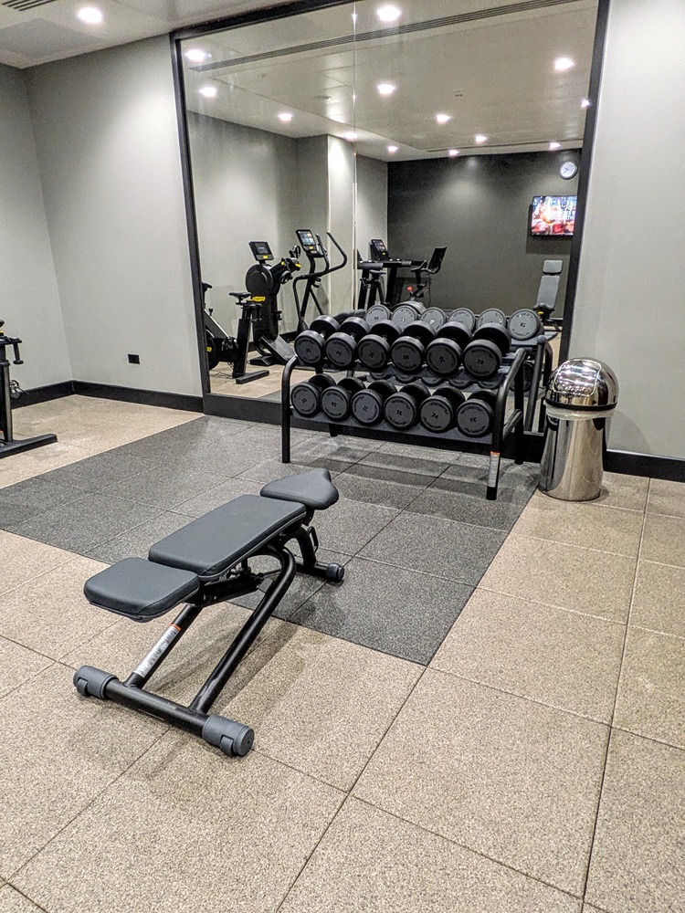 Hilton Woking, England - Fitness room 3