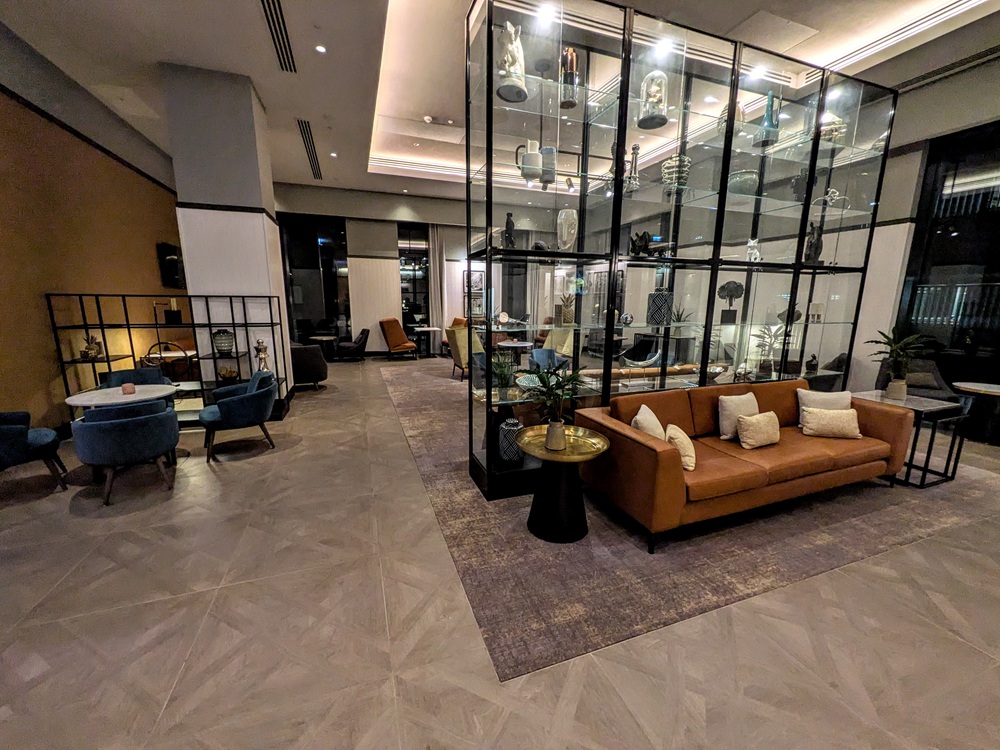 Hilton Woking, England - More lobby seating