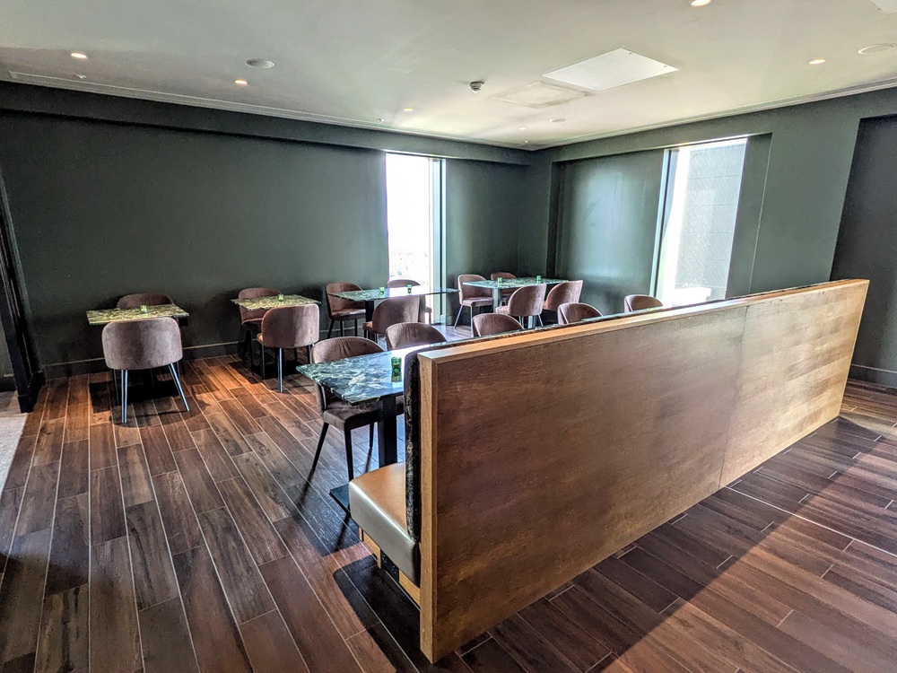 Hilton Woking executive lounge seating
